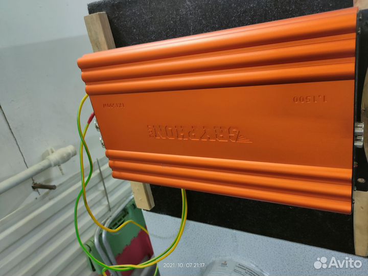 Сабвуфер и усилитель