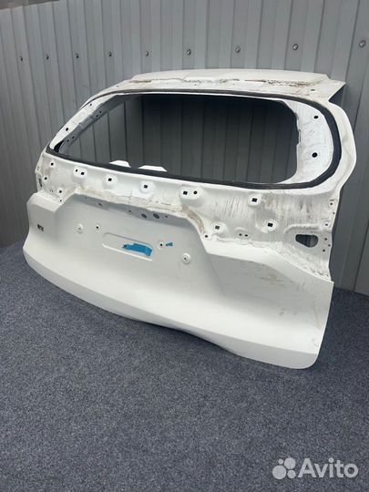 Крышка багажника задняя Haval F7 GW4B15 2018-2023