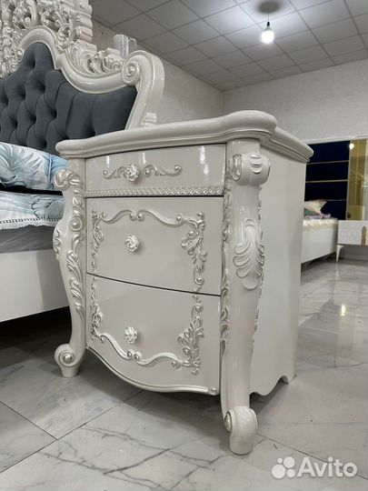 Спальный гарнитур «Батичелла»