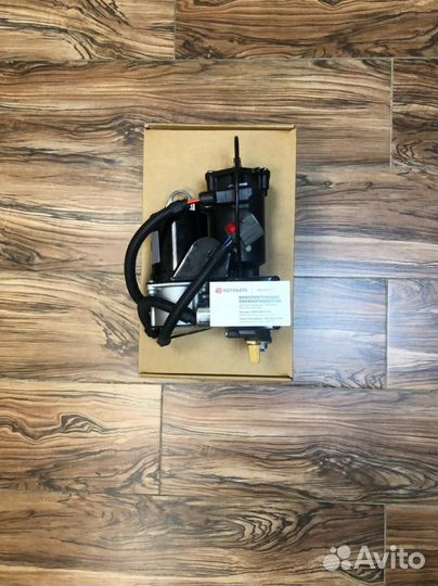 Компрессор LR Range Rover L322 Hitachi new