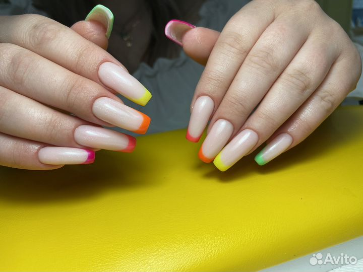 Маникюр и педикюр