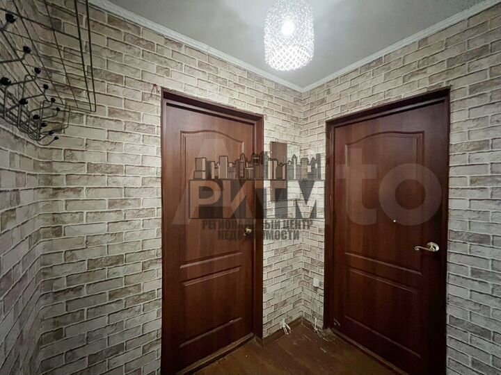 2-к. квартира, 41 м², 5/5 эт.