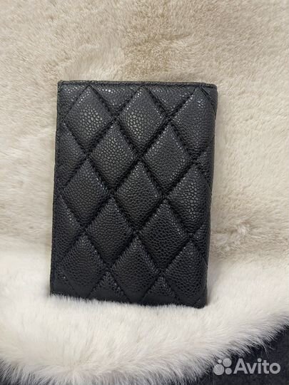 Обложка Шанель в качестве LUX