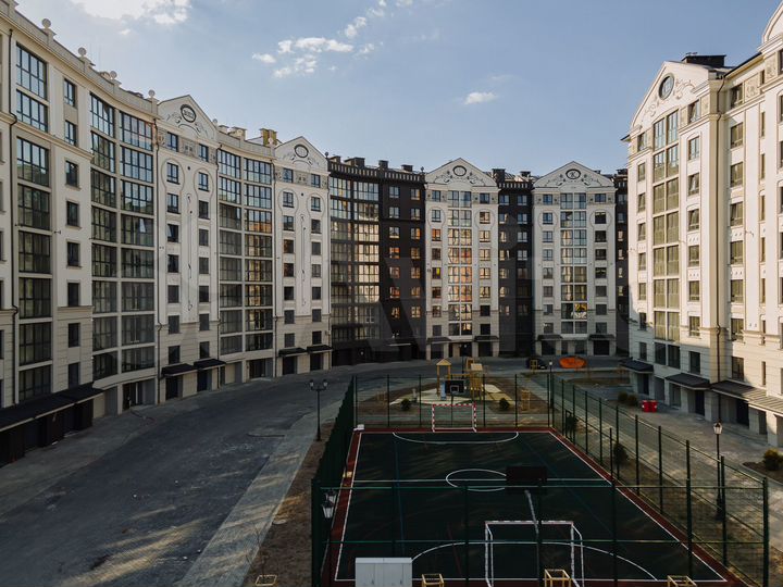 2-к. квартира, 52,4 м², 2/9 эт.