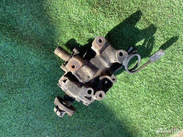 Рулевой редуктор Mercedes-Benz E-Class W124