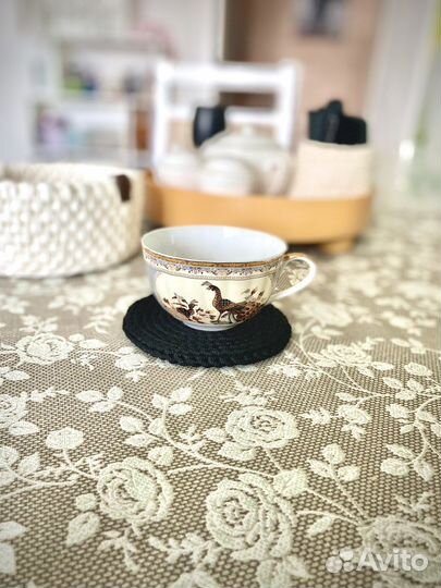 Салфетки сервировочные вязаные