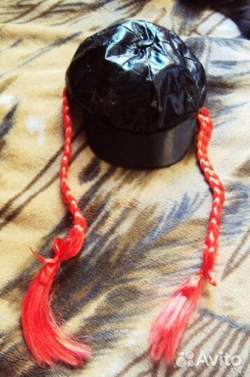 Головные уборы (разный возраст), шарфы