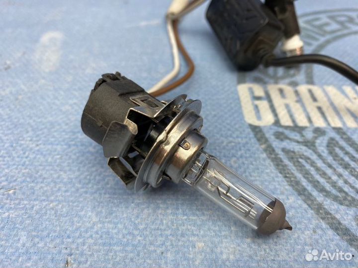 Лампы комплект передние Mercedes-Benz Ml-Class