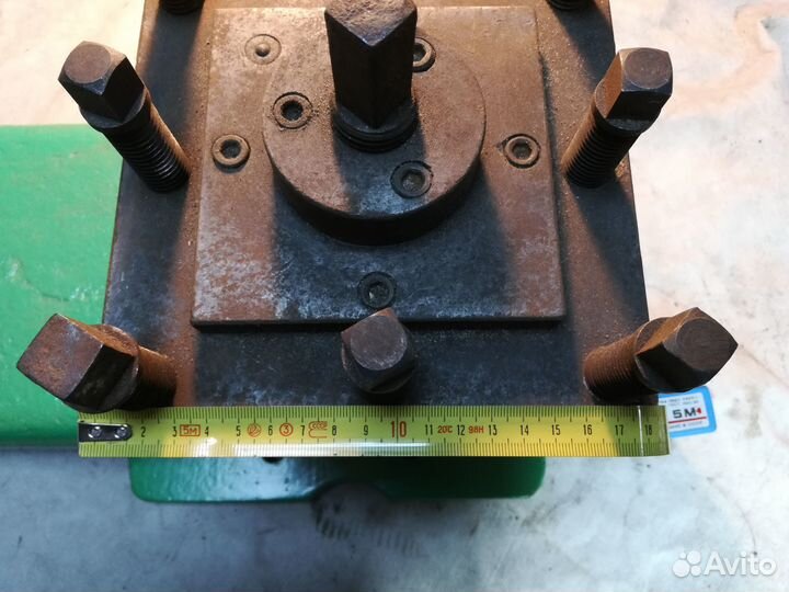 Резцедержатель малая продольная 1624М 180*180 мм