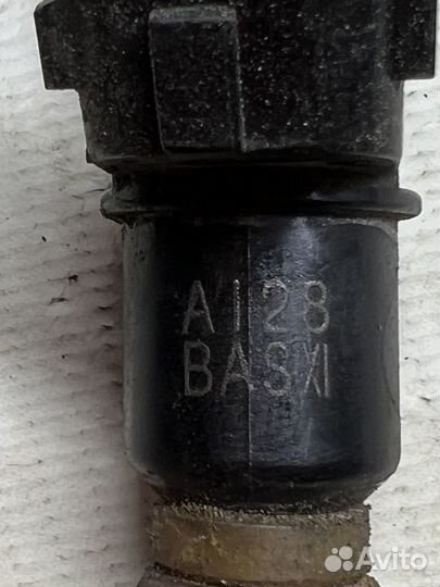 Форсунка топливная Honda Civic 4D