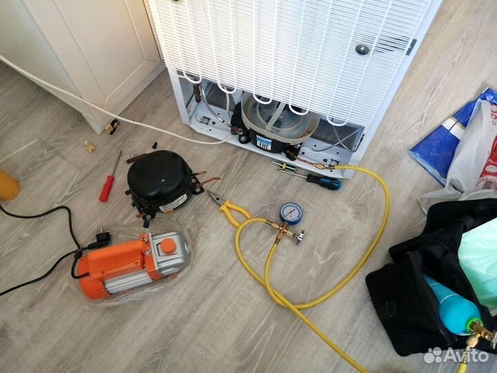 Ремонт холодильников Ремонт стиральных машин