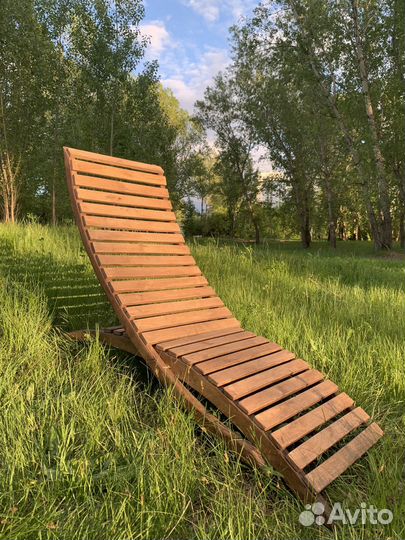 Шезлонг деревянный складной