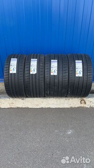 Michelin Pilot Sport 4 S 245/30 R20 и 305/25 R20 97Y