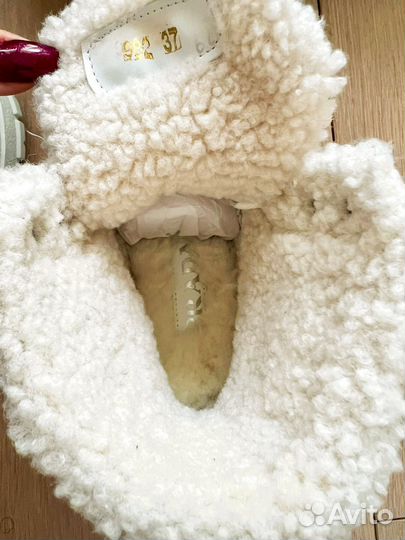 Ботинки зимние Prada р.37 новые