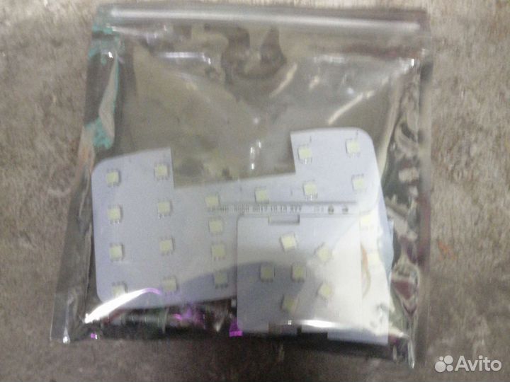 Подсветка салона автомобиля