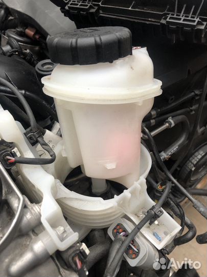 Расширительный бачок M276 2019г c205 4.3 amg