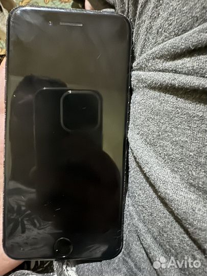 iPhone SE (2020), 64 ГБ