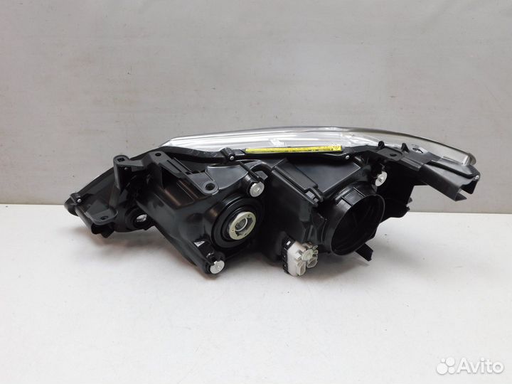 Фара правая Toyota Camry V50 2011-2018 8114533B00