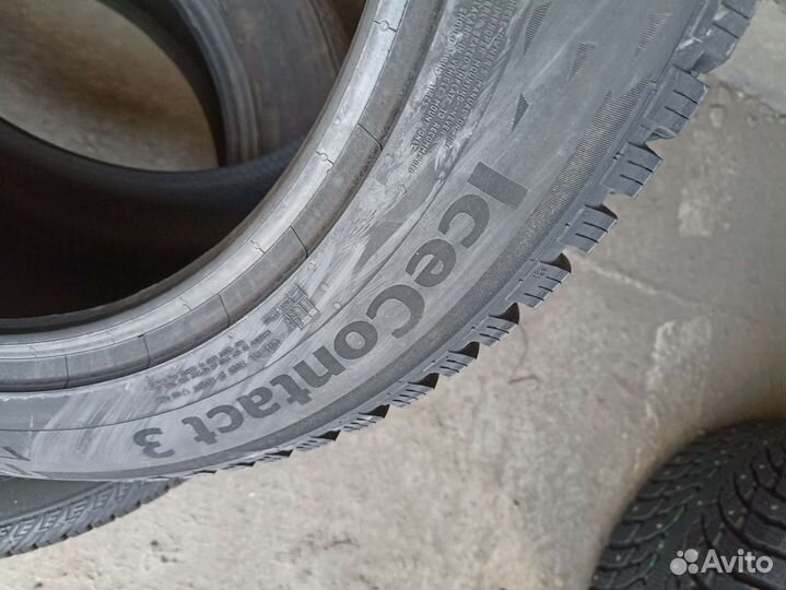 Continental ContiIceContact 4x4 275/45 R20