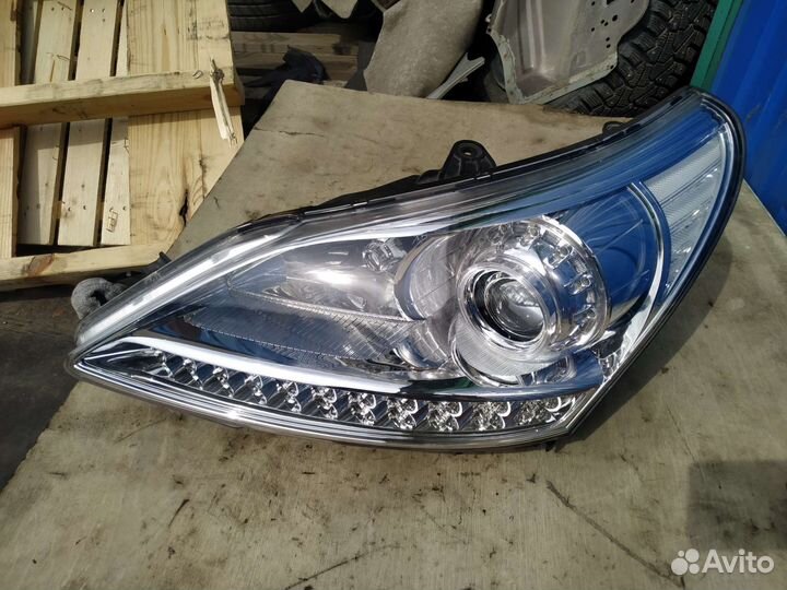 Фара передняя левая Hyundai Equus 2 2009-2016