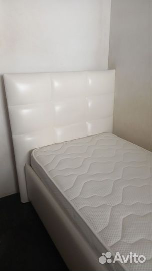 Кровать односпальная