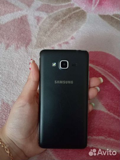 Телефон Samsung j2 prime