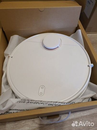 Робот пылесос Xiaomi Mi Robot Vacuum- Mop Pro