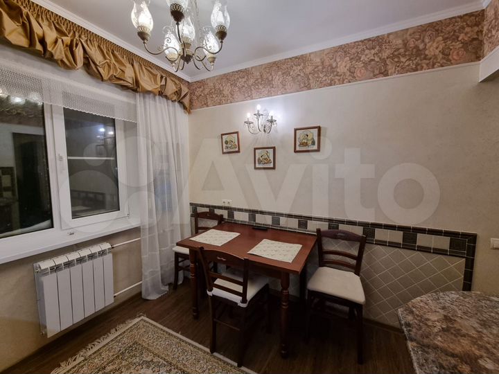 3-к. квартира, 69 м², 8/10 эт.
