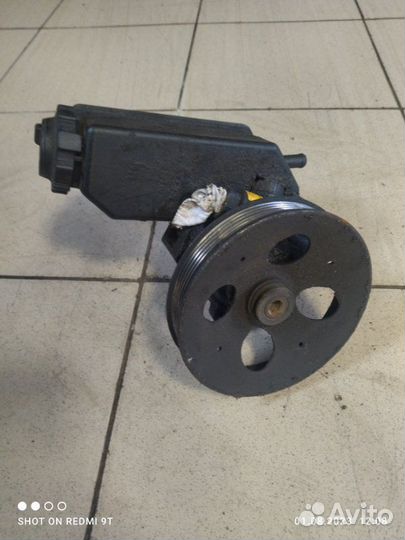 Насос гур Opel Vectra B X16XEL