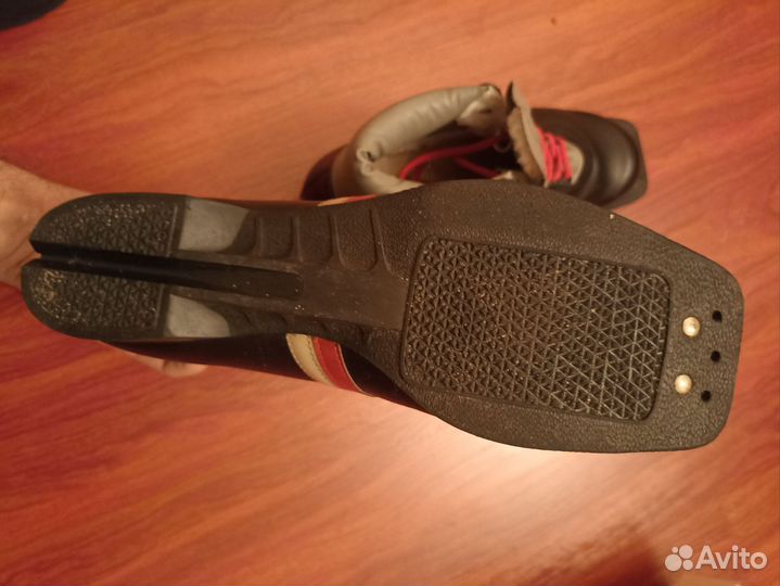 Лыжные ботинки botas