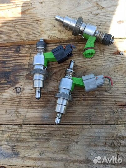 Форсунка тойота toyota 1 az-fse 2azfse az fse