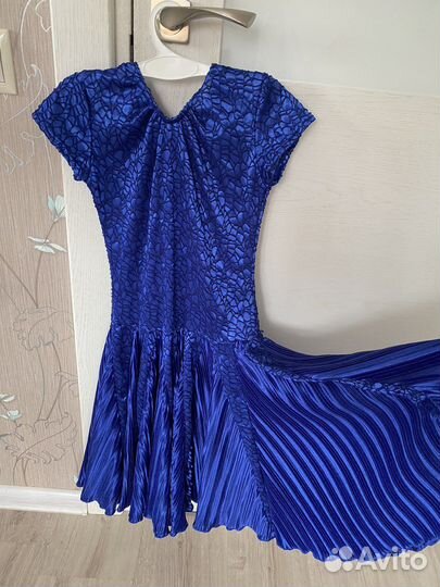 Платье для бальных танцев