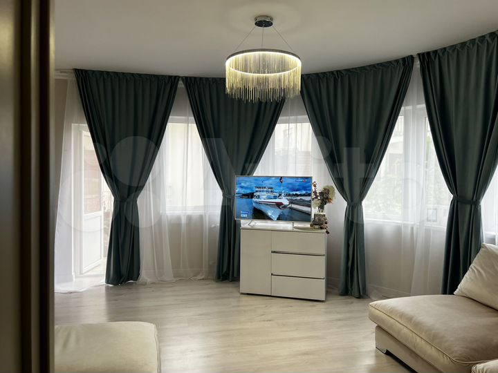 4-к. квартира, 99 м², 3/5 эт.