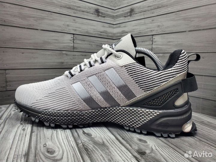 Кроссовки adidas marathon