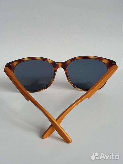 Очки солнцезащитные женские Carrera Италия новые