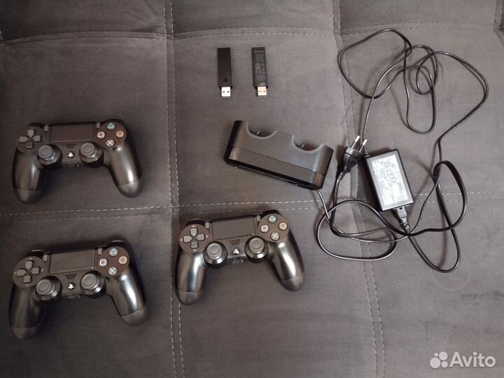 Ps4 pro 500gb ssd + комплект игр и периферии ориг
