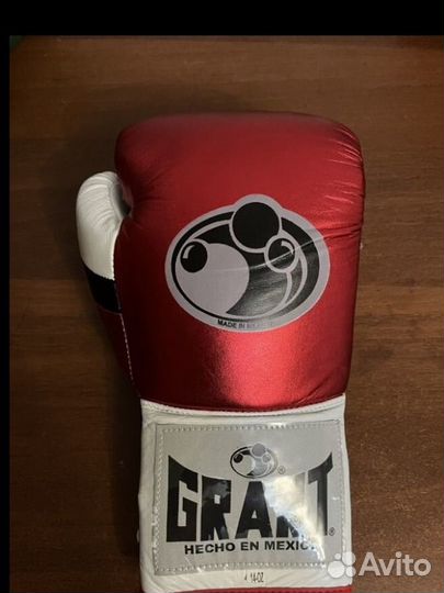 Боксерские перчатки grand