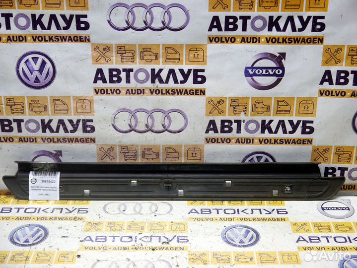 Накладка порога передняя правая Вольво S40 V40