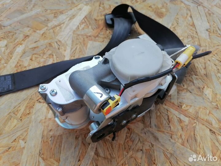 Kia quoris KH Ремень безопасности пассажирский