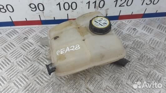 Бачок расширительный ford focus 3 (PEA28NP01)