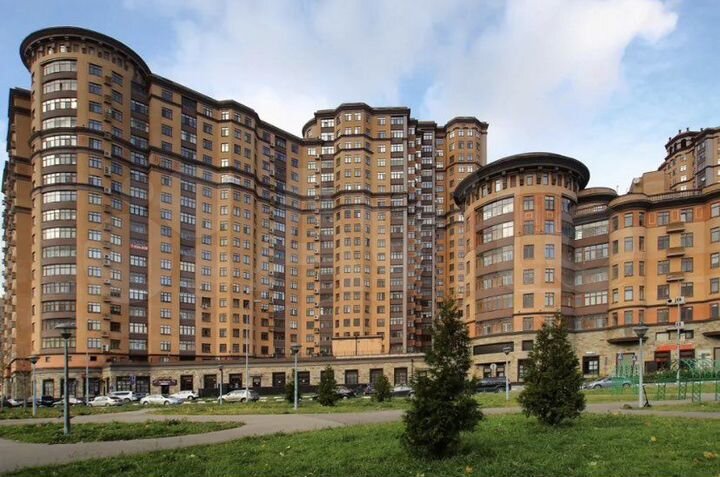 Машиноместо, 14 м²