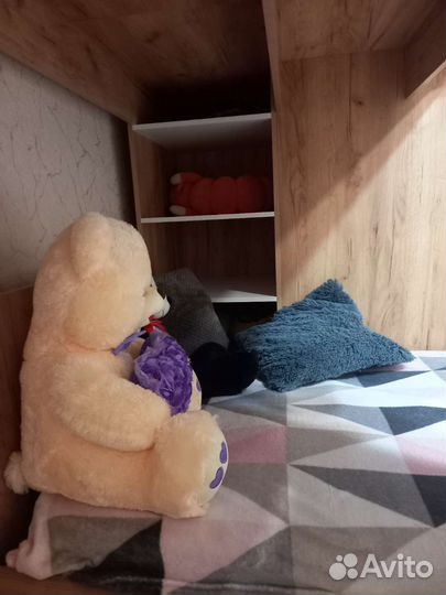 Двухъярусная кровать со шкафом, полками и ящиком