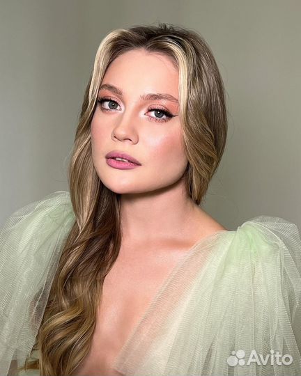 Визажист, стилист по волосам