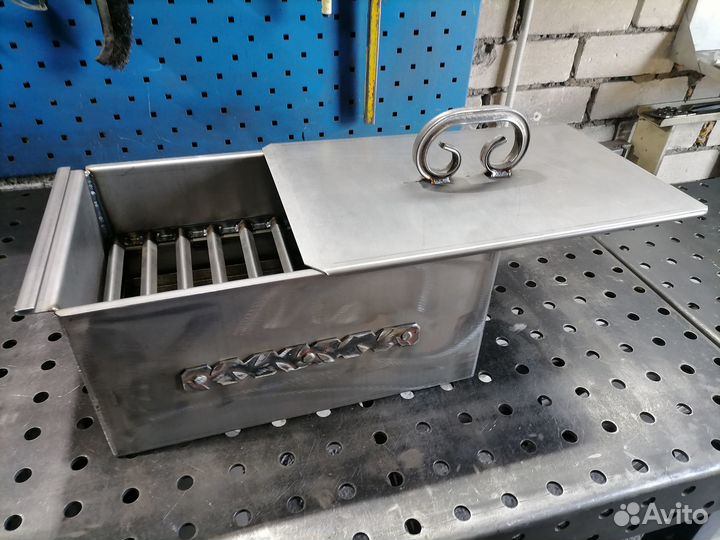 Коптилка горячего копчения