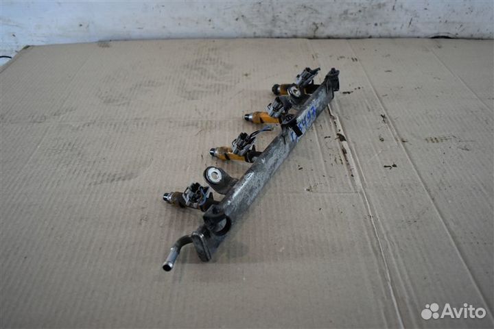 Форсунка топливная Suzuki Swift 3 поколение M15A