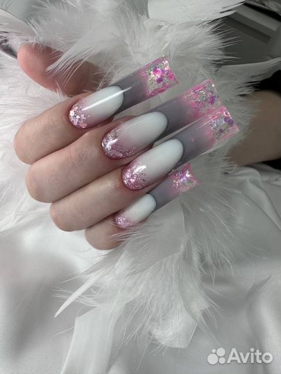 Наращивание ногтей