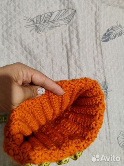 Зимняя тёплая шапка