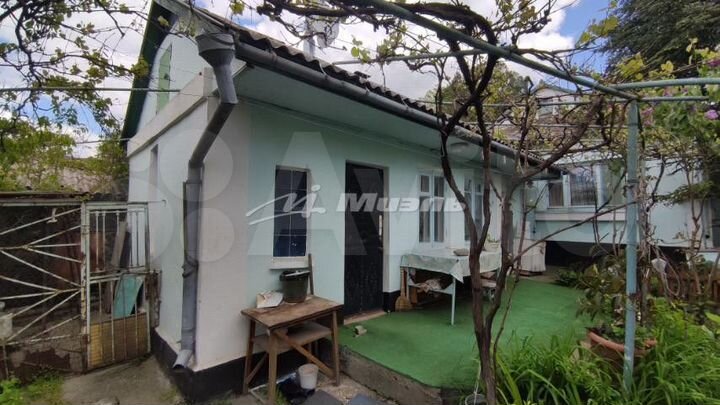 Дом 65,7 м² на участке 6,3 сот.