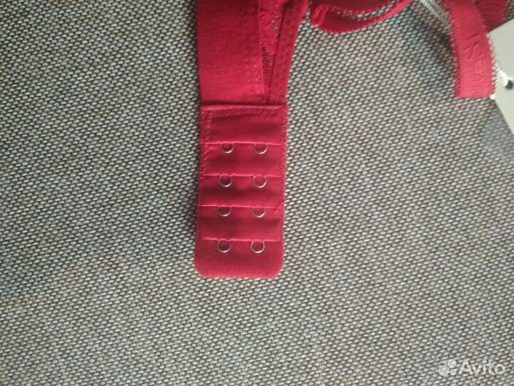 Бюстгалтер новый