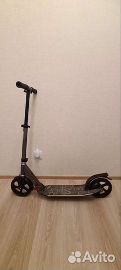 Самокат Axelo